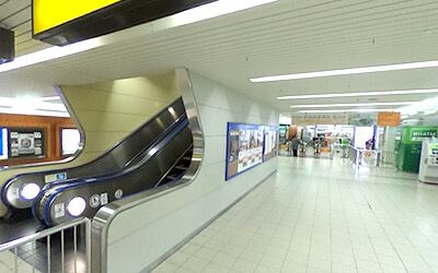 千里中央駅(大阪モノレール)